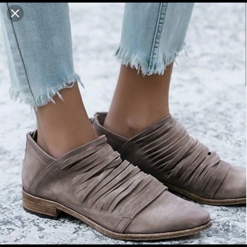 FREE PEOPLE Booties
